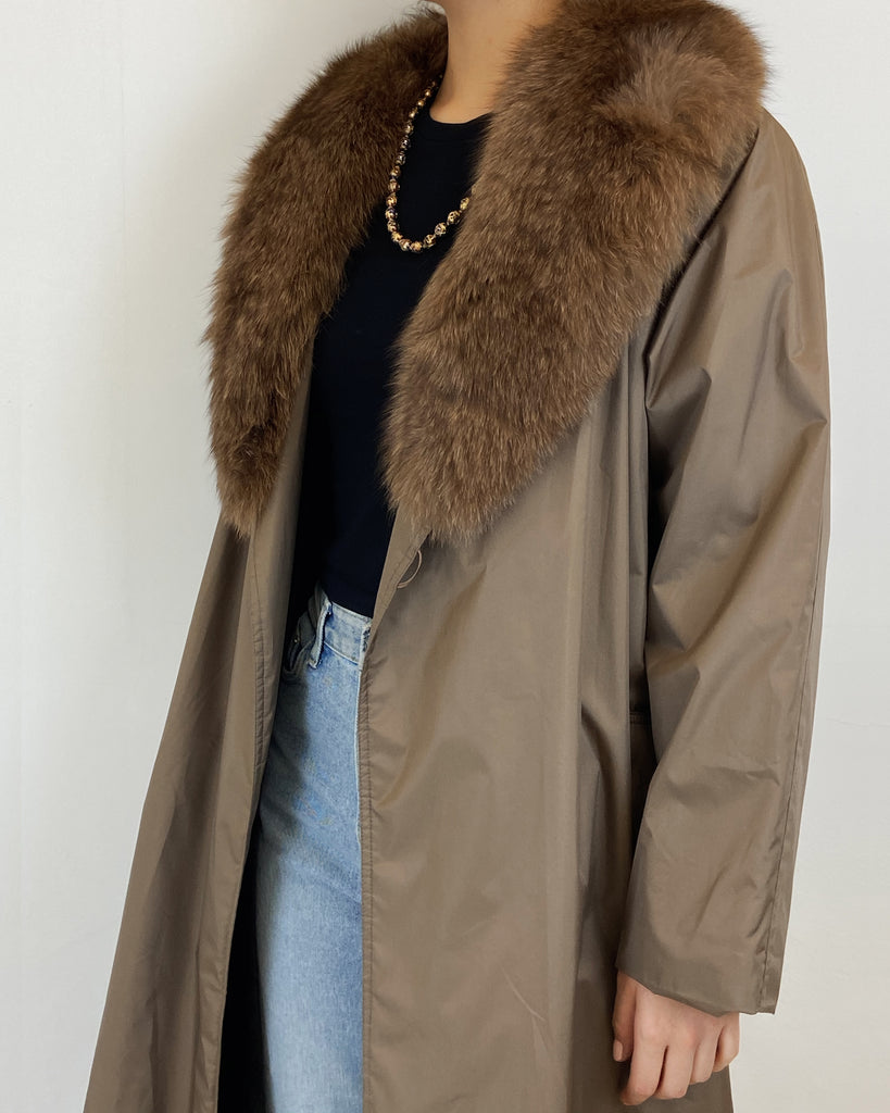 1990s Carol Cohen Drizzle Fur Collar Coat